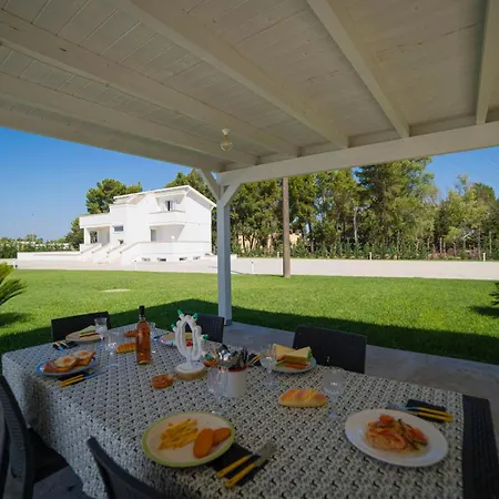 Complesso Cristal With Shared Pool Galatina