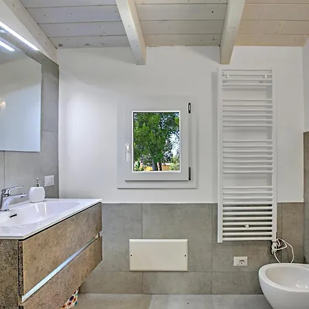 Complesso Cristal With Shared Pool * גלאטינה