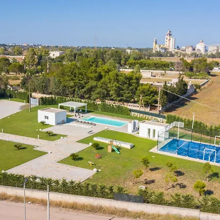 דירה Complesso Cristal With Shared Pool גלאטינה