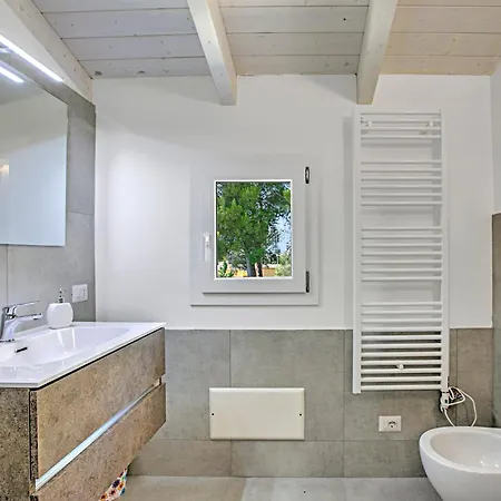 Complesso Cristal With Shared Pool דירה גלאטינה