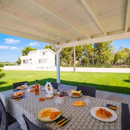 Complesso Cristal With Shared Pool Apartamento Galatina
