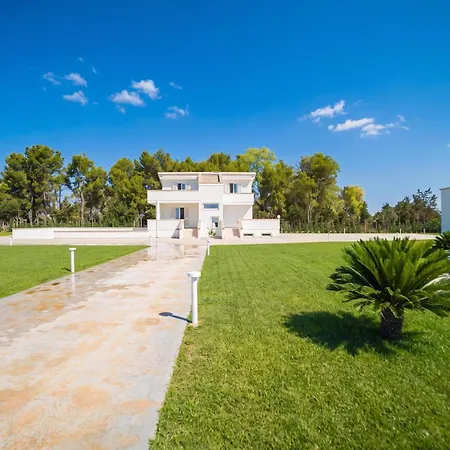 Complesso Cristal With Shared Pool *